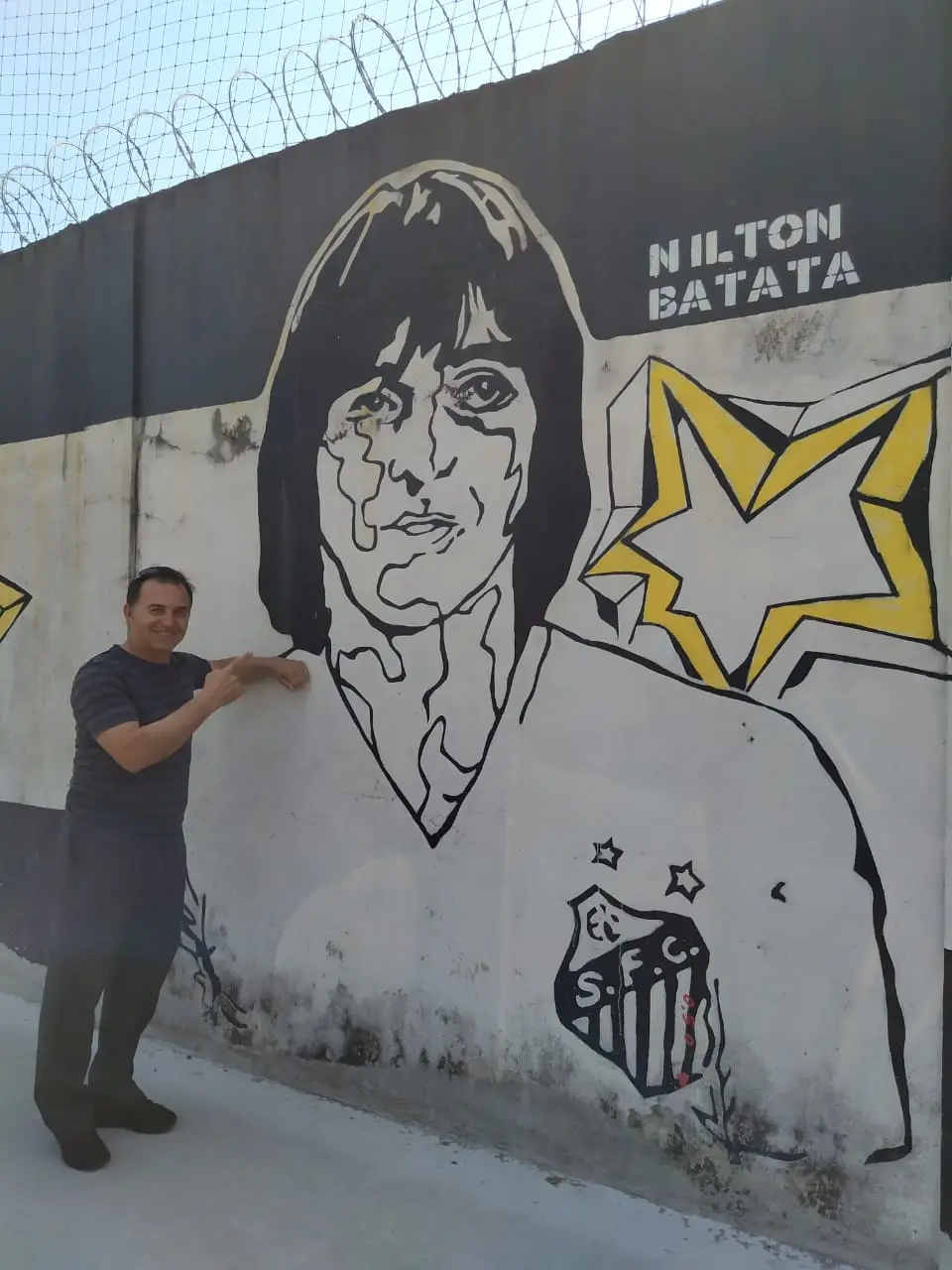 Batata-Mural-Santos-Training